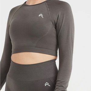 Oner Active Effortless Long Sleeve Crop-Deep Taupe